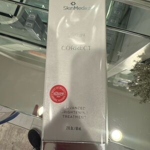 SkinMedica Advanced Brightening Treatment - Silver Packaging